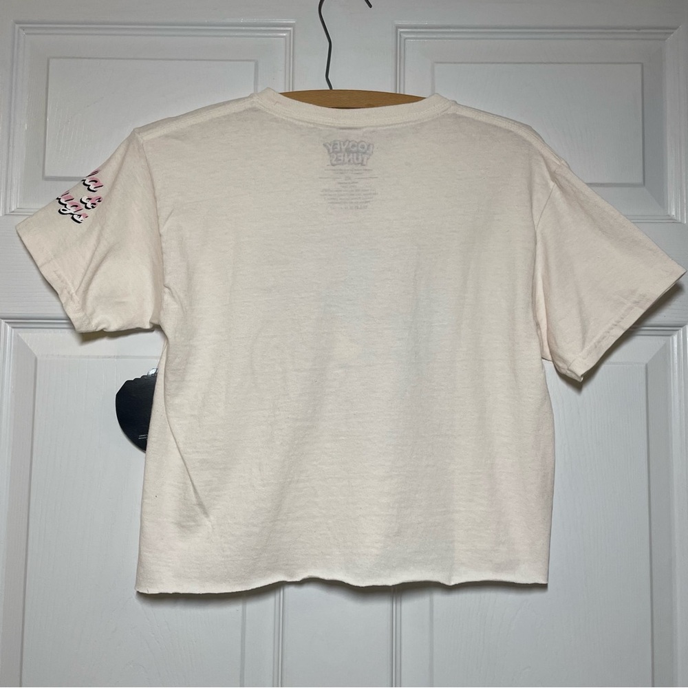 NWT Hot Topic Looney Tunes Womens XS Cropped T Shirt Lola Bugs Bunny Multicolor - Picture 5 of 6